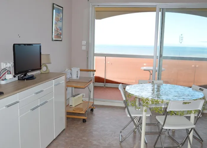 Confortable Face Avec Parking Prive - Fr-1-323-450 * Saint-Jean-de-Monts