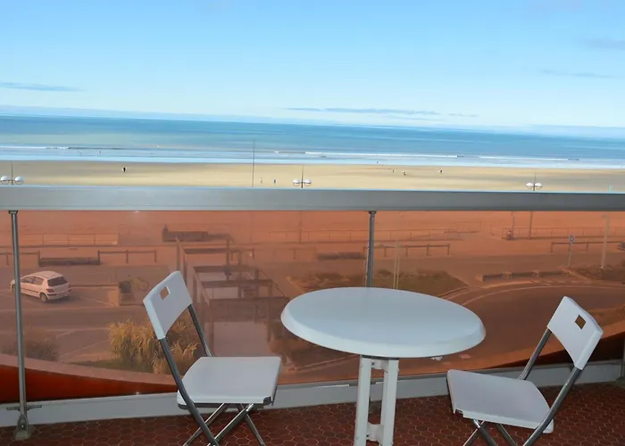 Confortable Face Avec Parking Prive - Fr-1-323-450