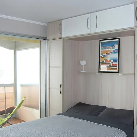 Apartment Confortable Face Avec Parking Prive - Fr-1-323-450 *